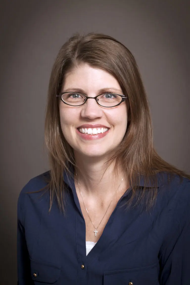 Jennifer M Ahlers, MD