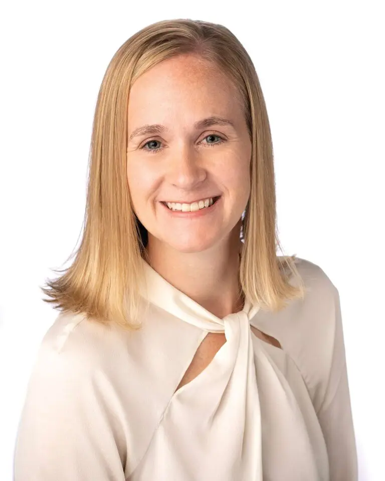 Carrie Dell, MD