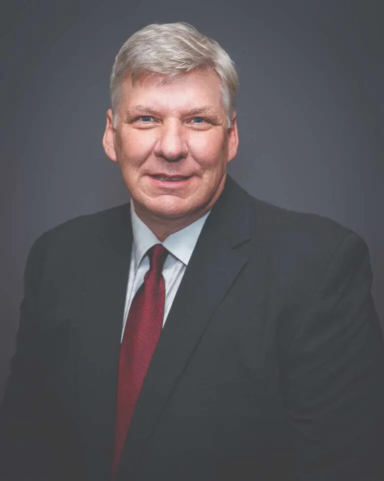 Stephen M Nagengast, MD