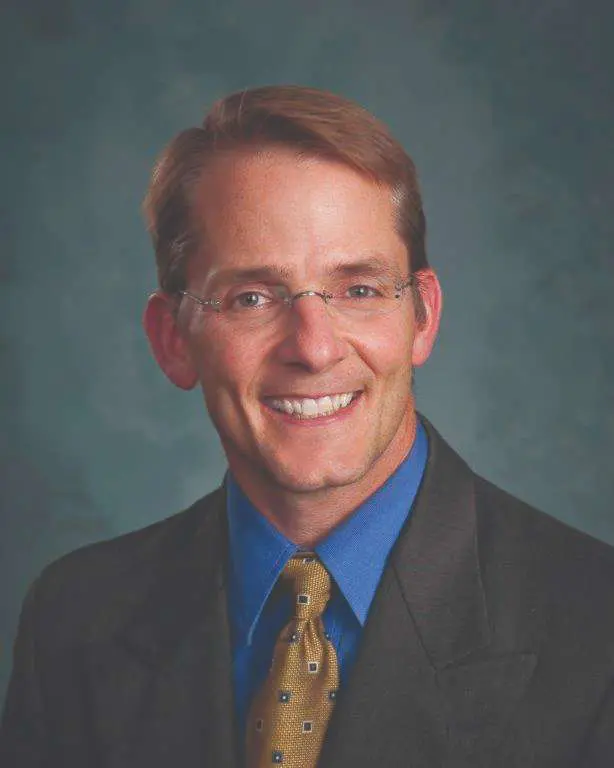 Paul F Petersen, MD