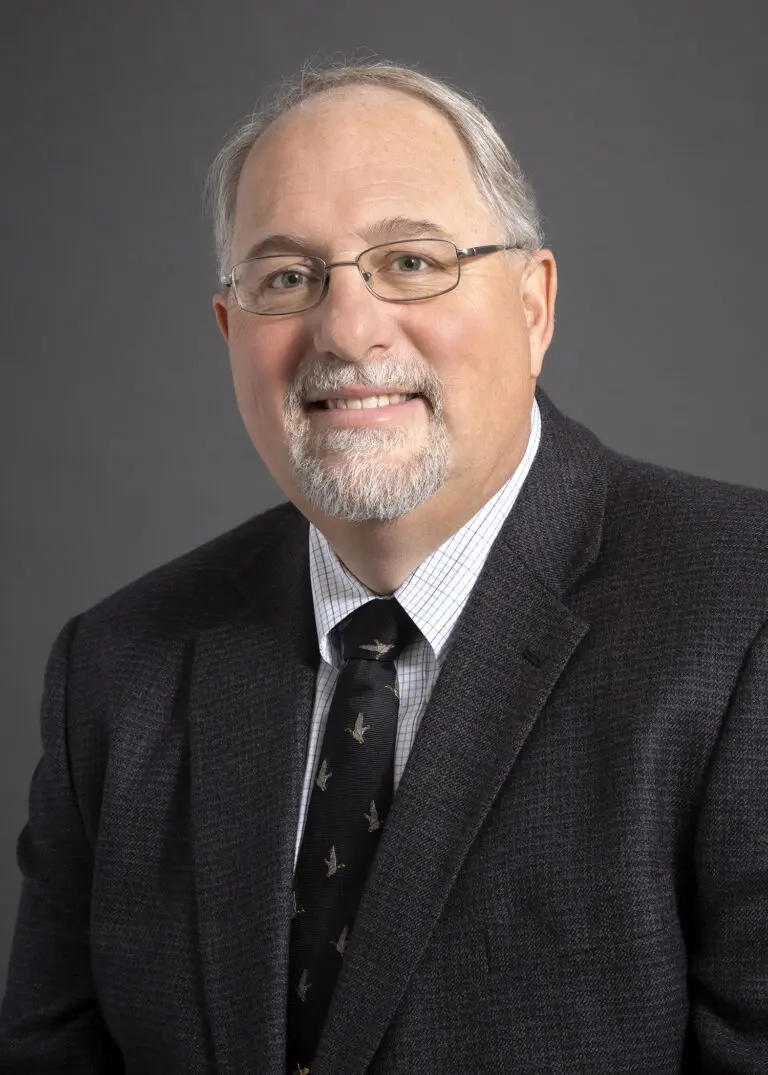 Kelly J Pierce, MD