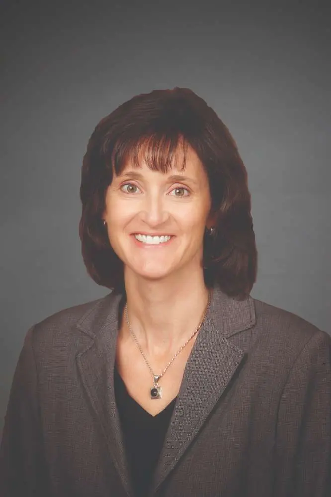 Lisa R Rauner, MD