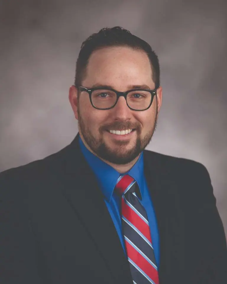 Aaron Robinson, MD