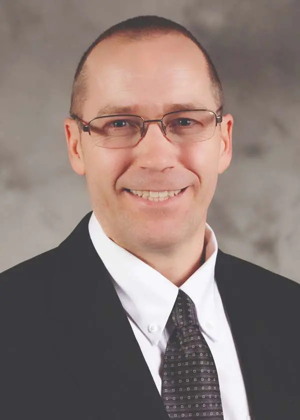 Steven J Saathoff, MD
