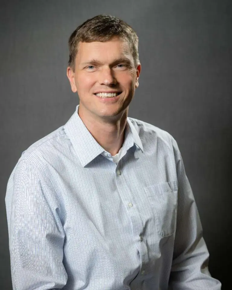 John P Majerus, MD