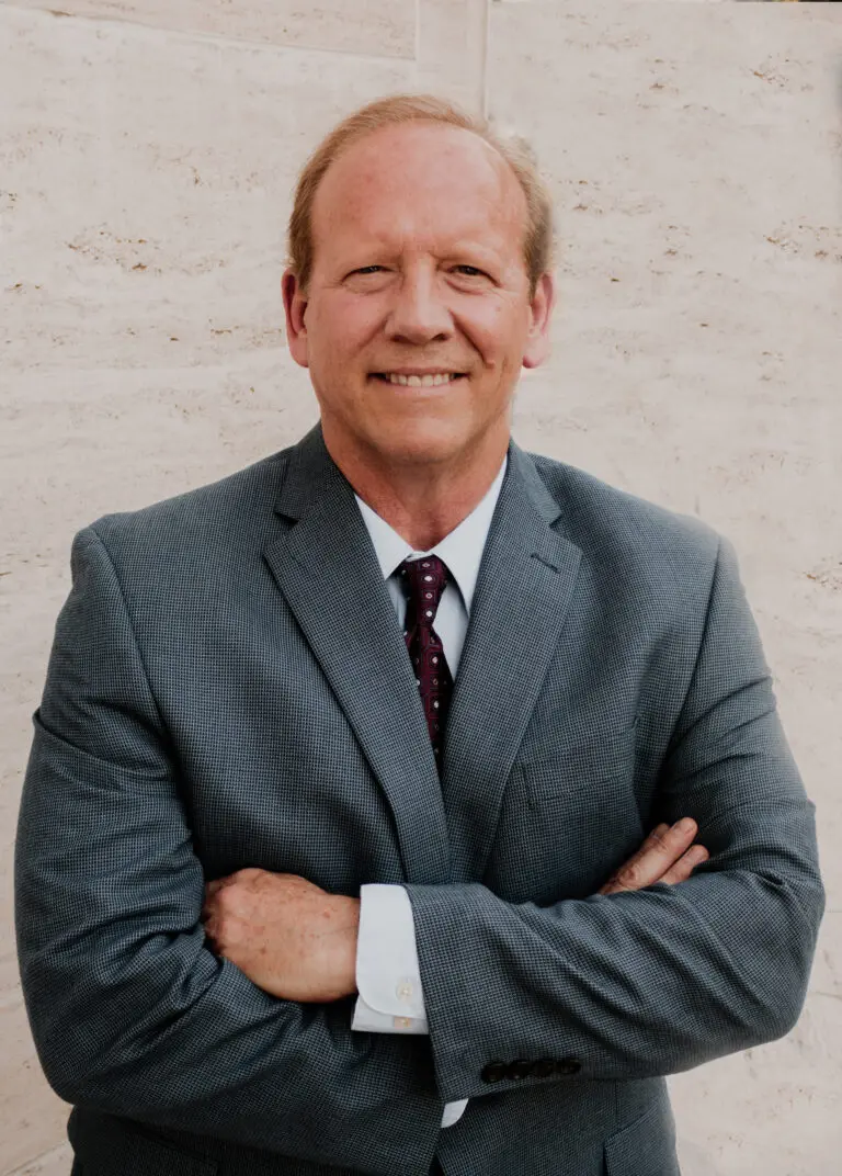 Robert D Plambeck, MD