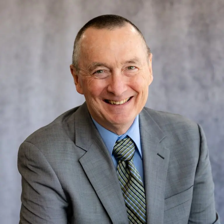 James A Fosnaugh, MD