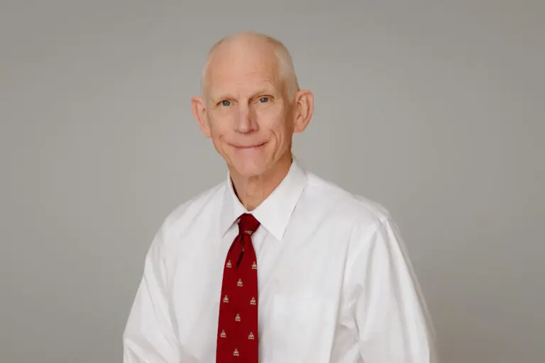 Jeffery R Hollis, MD