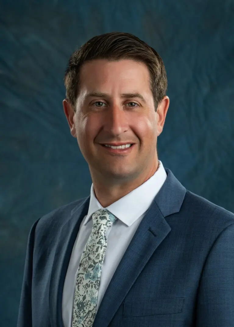 Alexander W Praus, MD