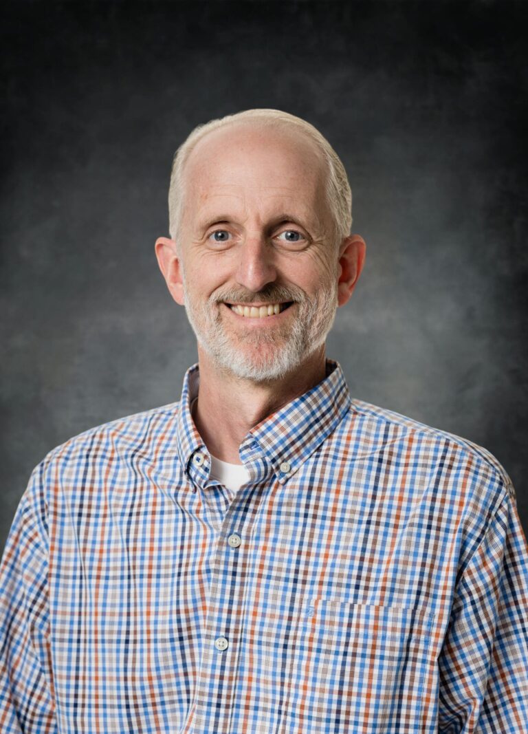 Ryan D DeHaan, MD