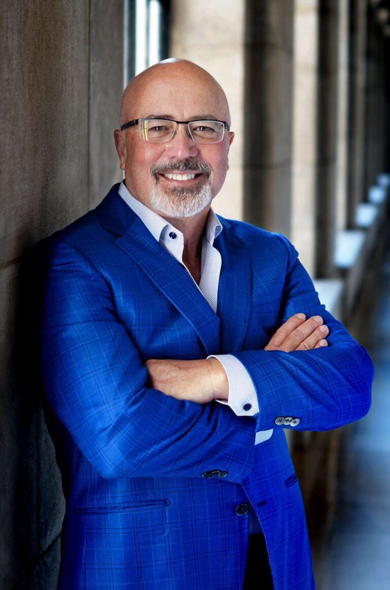 Mitchell J Henry, DDS MD